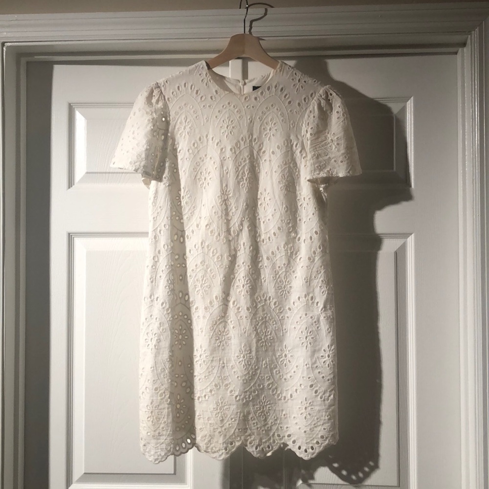 White lace dress